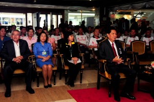  บรรยากาศภายในงานพิธีเปิด โครงการตำรวจรัฐสภาไทย สุขภาพจิตสดใส สุขภาพกายแข็งแรง ประจำปี 2556