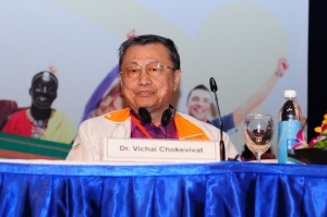 Dr.Vichai Chokevivat