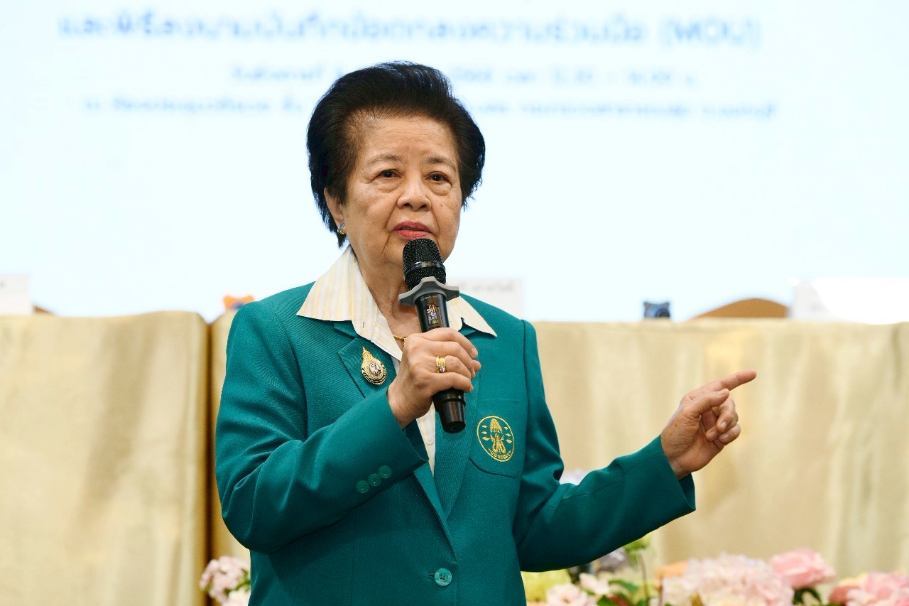 ศ.เกียรติคุณ พญ.สมศรี