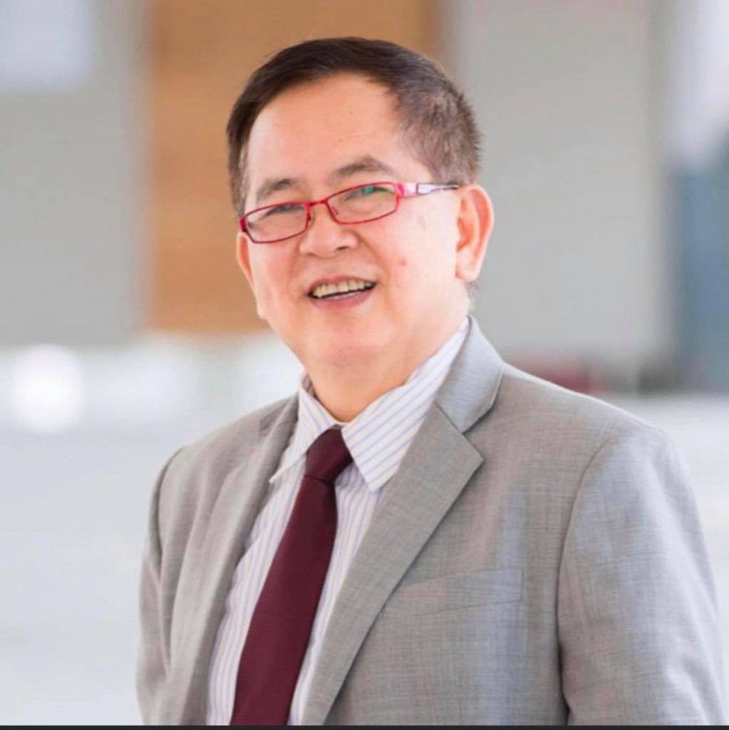 ดร.นพ.พรเทพ ศิริวนารังสรรค์ ประธานกรรมการบริหารแผนคณะที่ 2 สสส.