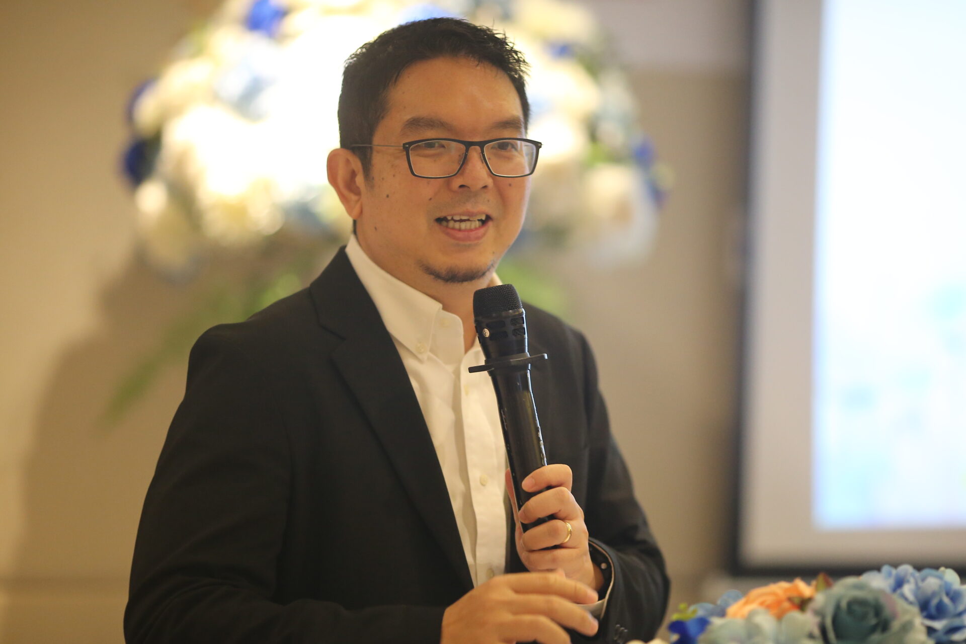 นายอนรรฆ พิทักษ์ธานิน ประธานคณะทำงานพัฒนาการเข้าถึงบริการสุขภาพกลุ่มคนไทยที่มีปัญหาสถานะทางทะเบียน สปสช.