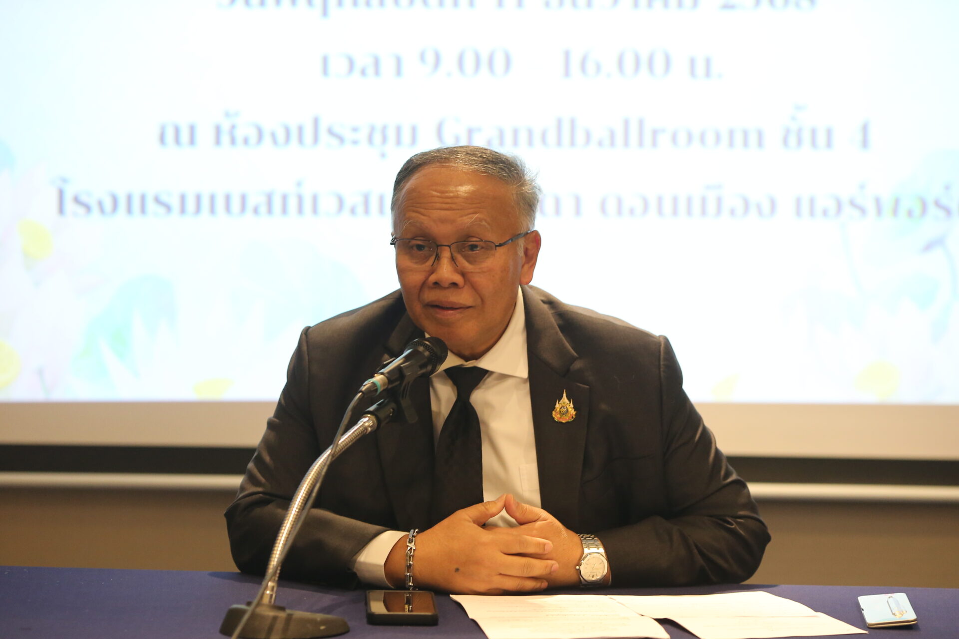 นายสิรภพ ดวงสอดศรี ผู้ช่วยรัฐมนตรีประจำกระทรวงยุติธรรม